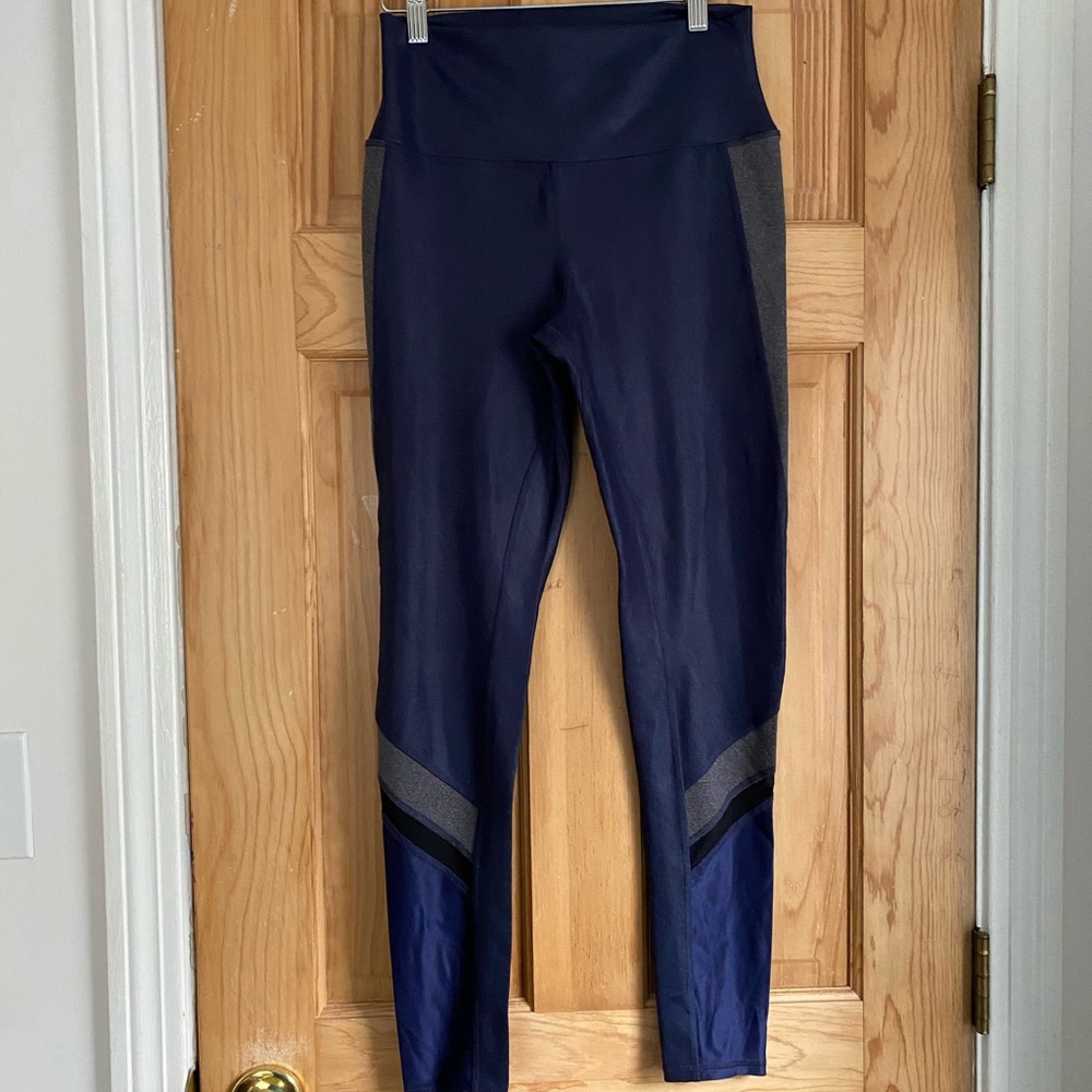 Alo Yoga Leggings